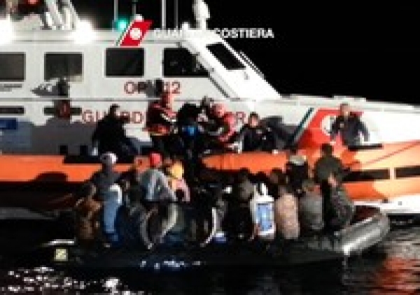 Immigrazione:sbarcati in 259 a Lampedusa