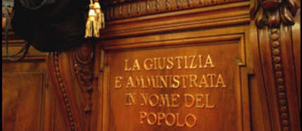 Tribunali: chiusi, per legge